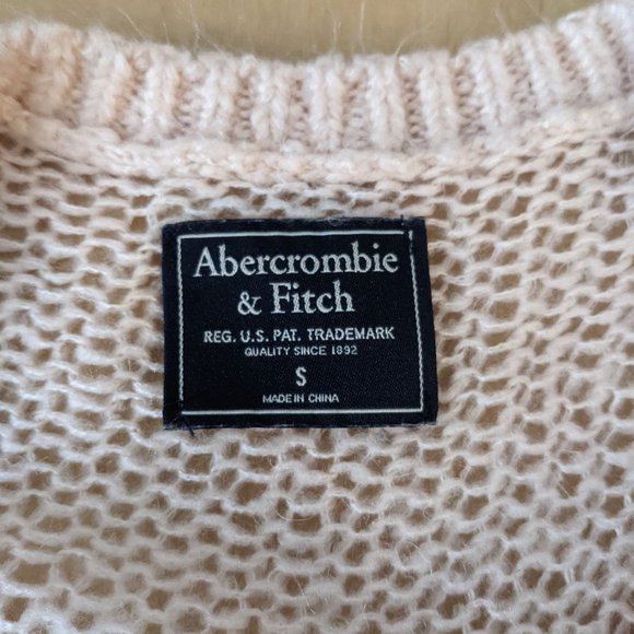 Abercrombie Lightweight Pink Sweater - Picture 2 of 2